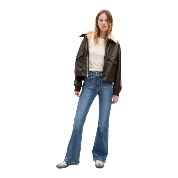 GAP Denim - GAP High Rise 70s Flare Front Patch Pocket Jeans Women Size 8 R 29 Medium Wash
